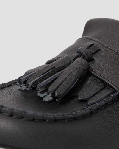 Mocasines Dr Martens Adrian Junior Cuero Tassel Para Niños DR5738F